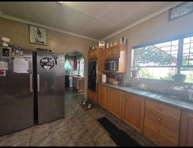 4 BEDROOM HOUSE FOR SALE IN VANDERBIJLPARK SW 2